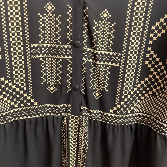 ALFANI Geometric Print Blouse. Size 20W NWT - Picture 3 of 5